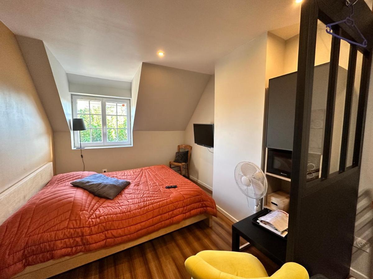 Chambre Chez Alain Et Armelle Avoine Luaran gambar